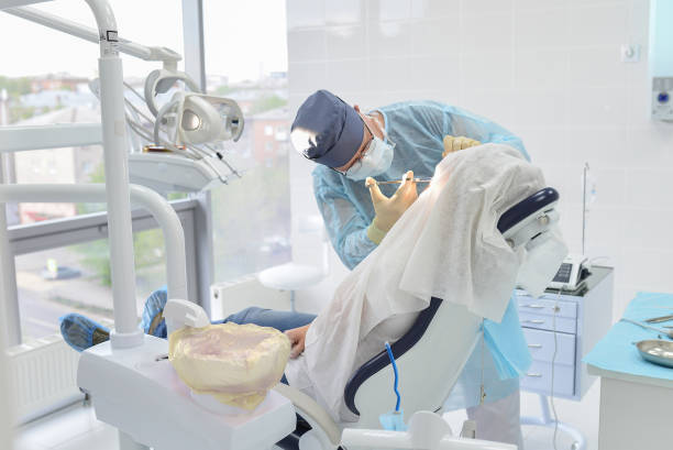 Best Emergency Denture Repair in Richmond, IL